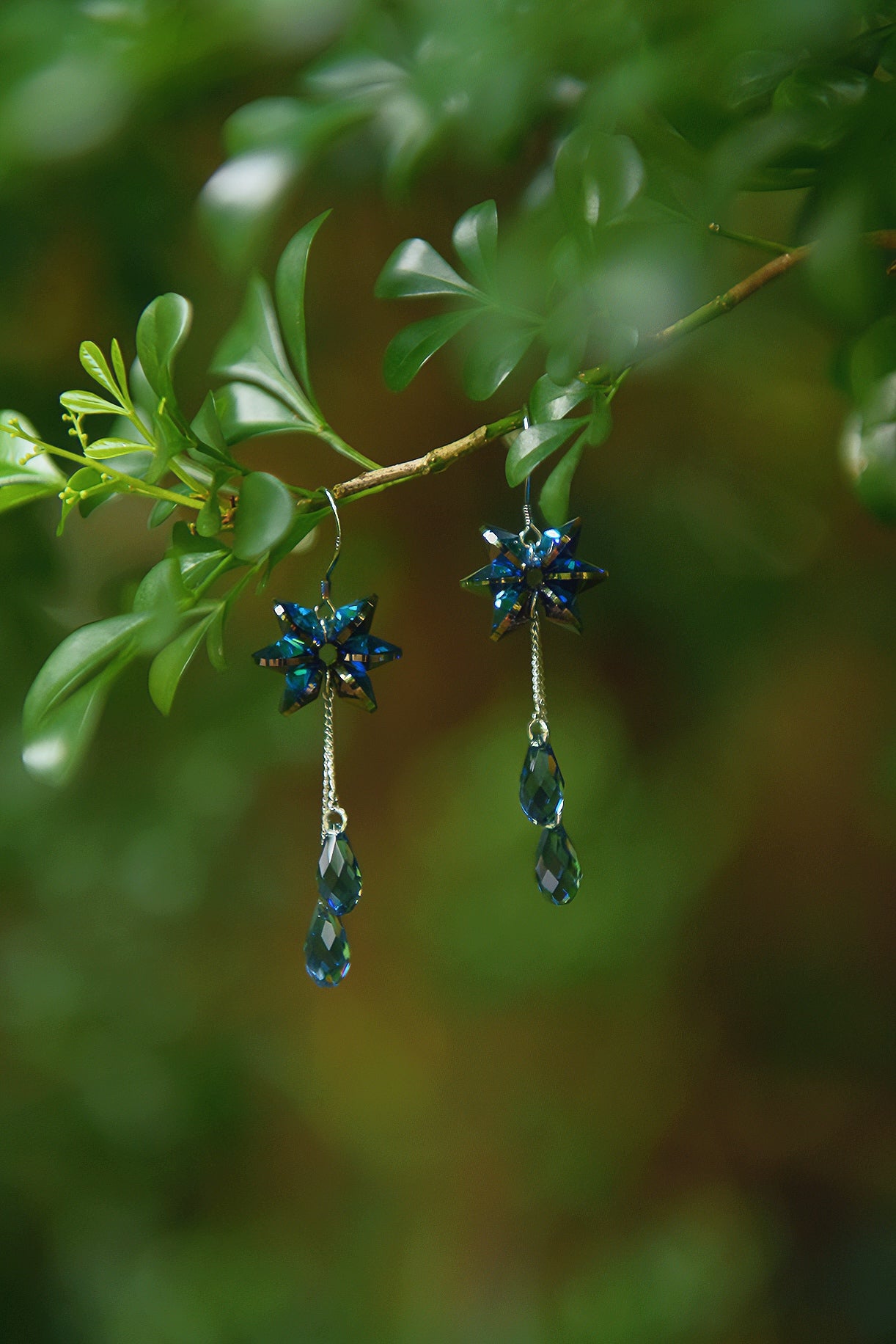 BLUE HEXAGONAL CRYSTAL EARRINGS